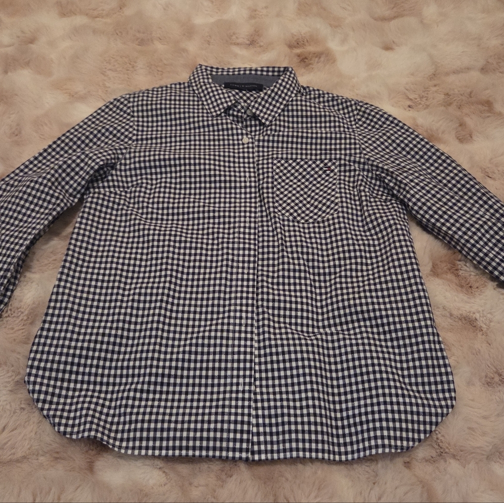 Tommy Hilfiger Checkered Gingham Button-Up Shirt (Dark Blue & White)
